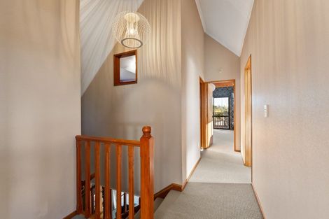 Photo of property in 66 Kinmont Crescent, Kinmont Park, Mosgiel, 9024