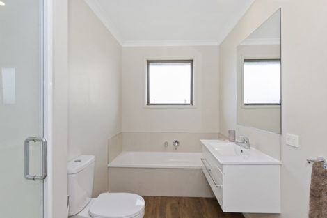 Photo of property in 26 Hebe Crescent, Papamoa Beach, Papamoa, 3118