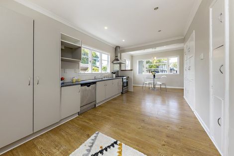 Photo of property in 15 Landscape Road, Papatoetoe, Auckland, 2025