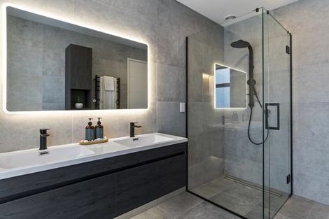 Photo of property in 37 Colpoma Close, Papamoa Beach, Papamoa, 3118