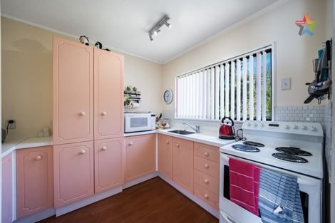 Photo of property in 11 Robson Street, Stokes Valley, Lower Hutt, 5019