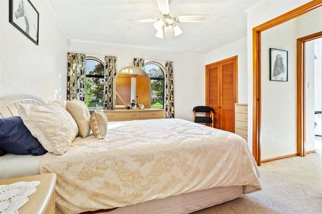 Photo of property in 12 Muscat Place, Henderson, Auckland, 0612