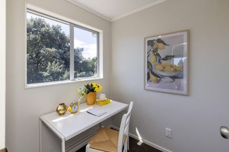 Photo of property in 131 Renown Road, Raumati South, Paraparaumu, 5032