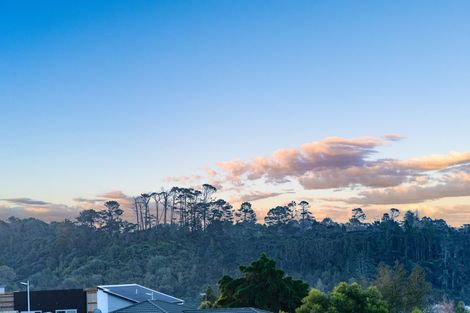 Photo of property in 37c Simpson Road, Ranui, Auckland, 0612