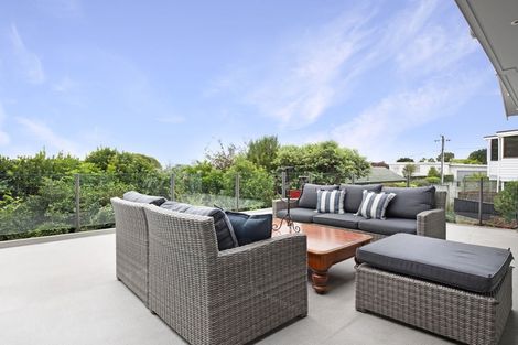 Photo of property in 24 Kereru Street, Waikanae, 5036