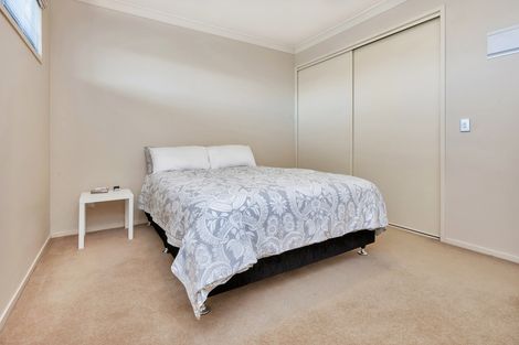 Photo of property in 113/3 Morningside Drive, Morningside, Auckland, 1025