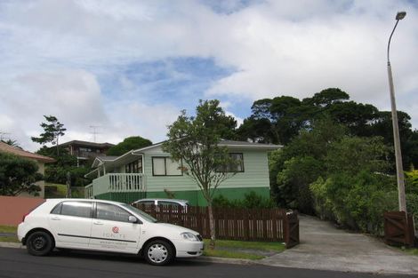 Photo of property in 17 Mallard Place, Unsworth Heights, Auckland, 0632