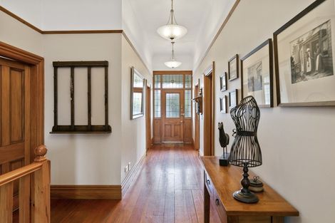 Photo of property in 25 Helston Road, Johnsonville, Wellington, 6037