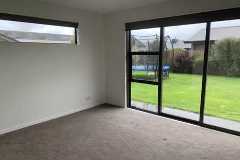 Photo of property in 5 Urihia Street, Marshland, Christchurch, 8083