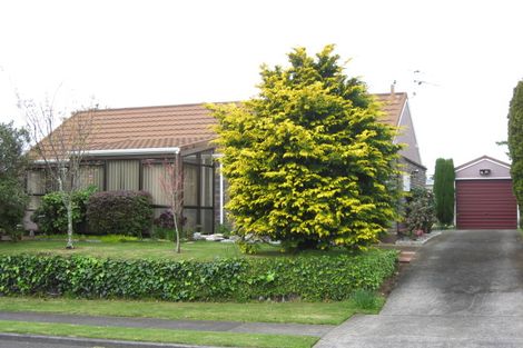 Photo of property in 4 Honnor Place, Hurdon, New Plymouth, 4310