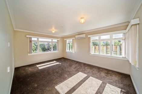 Photo of property in 1/16 Ridd Street, Lynmouth, New Plymouth, 4310