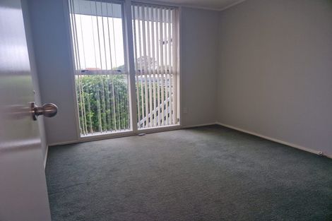 Photo of property in 9 Kerr Grove, Johnsonville, Wellington, 6037