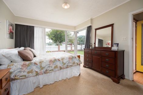 Photo of property in 4 Harpham Street, Taradale, Napier, 4112