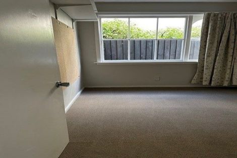 Photo of property in 12 Ladbrokes Place, Fendalton, Christchurch, 8052