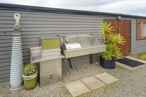 Photo of property in 438 Tremaine Avenue, Takaro, Palmerston North, 4410