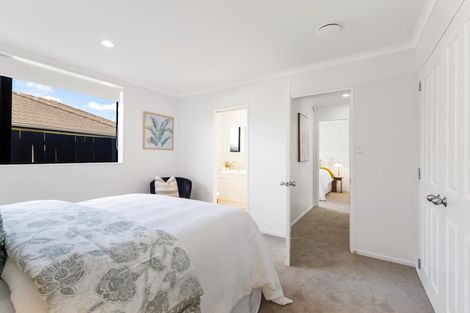 Photo of property in 185 Keri Vista Rise, Papakura, 2110