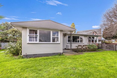 Photo of property in 1 Dampier Avenue, Awapuni, Palmerston North, 4412