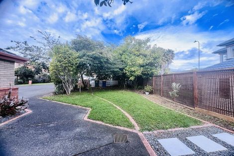 Photo of property in 28 Amherst Place, Albany, Auckland, 0632