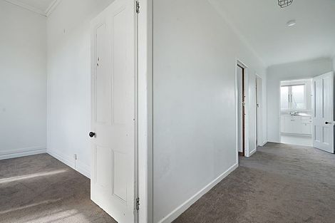 Photo of property in 40 West Coast Road, Glen Eden, Auckland, 0602