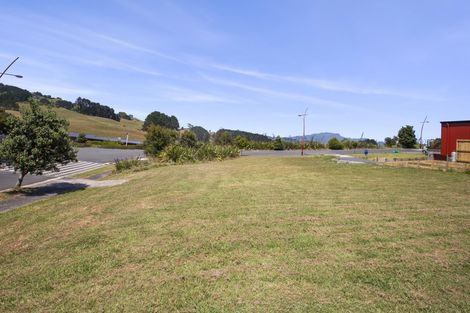 Photo of property in 1 Harakeke Place, Raglan, 3225