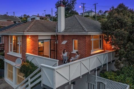 Photo of property in 10 Scotland Terrace, Green Island, Dunedin, 9018