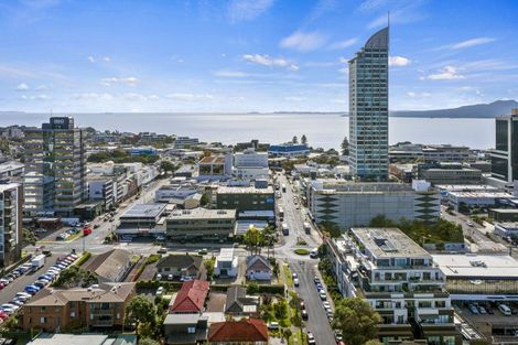 Photo of property in 1/19 Huron Street, Takapuna, Auckland, 0622