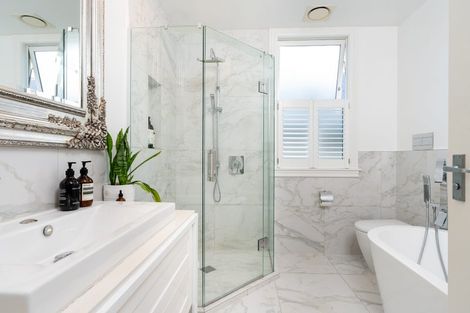 Photo of property in 48 Mcfarlane Street, Mount Victoria, Wellington, 6011