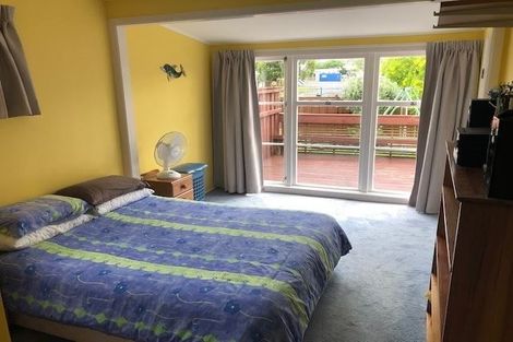 Photo of property in 93 Edgewater Drive, Pakuranga, Auckland, 2010