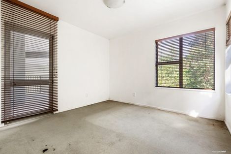 Photo of property in 96 Hadfield Street, Beach Haven, Auckland, 0626