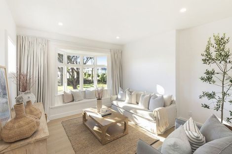 Photo of property in 142 North Avon Road, Richmond, Christchurch, 8013
