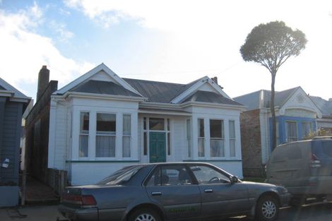 Photo of property in 122 Harbour Terrace, North Dunedin, Dunedin, 9016