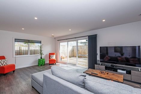 Photo of property in 14a Roy Street, Palmerston North, 4410