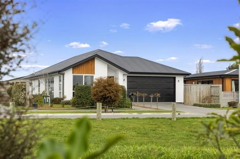 Photo of property in 36 Borderdale Street, Belfast, Christchurch, 8051