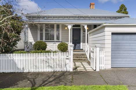 Photo of property in 35 St Marys Road, Saint Marys Bay, Auckland, 1011
