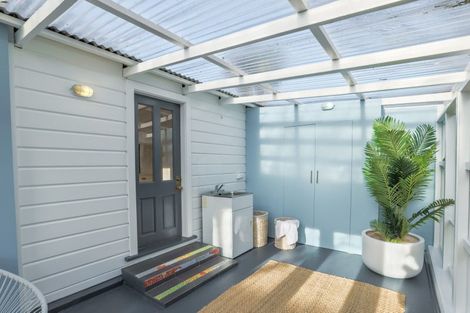 Photo of property in 86 Bowenvale Avenue, Cashmere, Christchurch, 8022