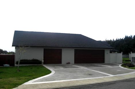 Photo of property in 27 Kenwyn Drive, Carterton, 5713