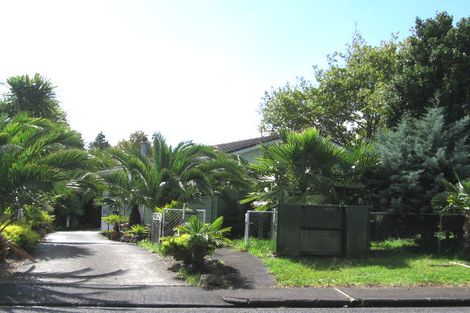 Photo of property in 61 Riverpark Crescent, Henderson, Auckland, 0610