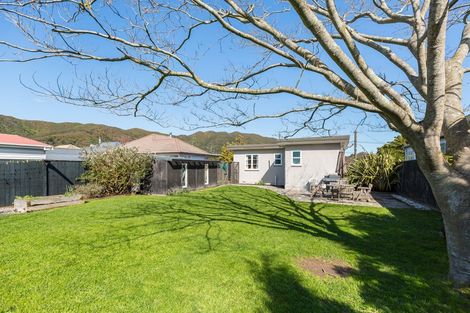 Photo of property in 36 Brasell Street, Fairfield, Lower Hutt, 5011