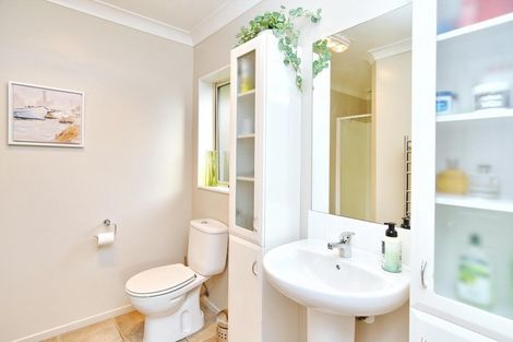 Photo of property in 5 Amoka Crescent, Parklands, Christchurch, 8083