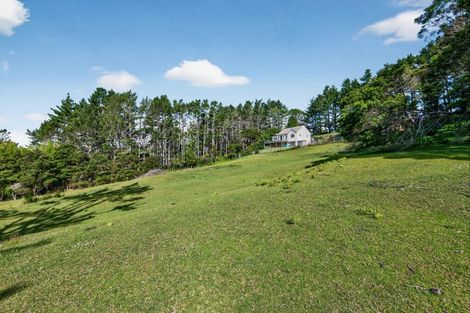 Photo of property in 55 Red Hills Road, Massey, Auckland, 0614