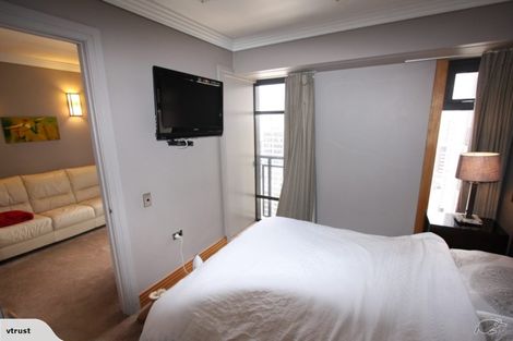 Photo of property in The Metropolis Apartments, 2715/1 Courthouse Lane, Auckland Central, Auckland, 1010