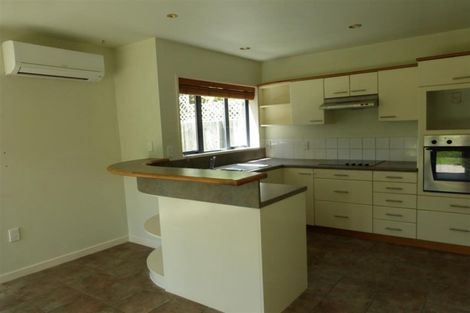 Photo of property in 382a Memorial Avenue, Burnside, Christchurch, 8053