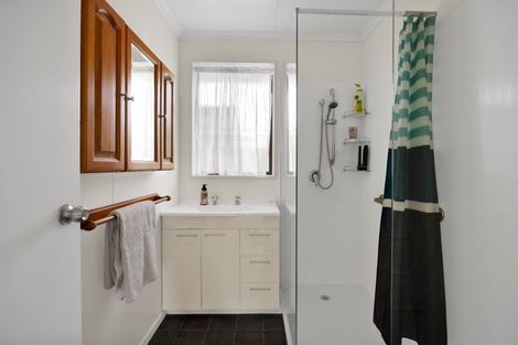 Photo of property in 38 Glamis Avenue, Bell Block, New Plymouth, 4312