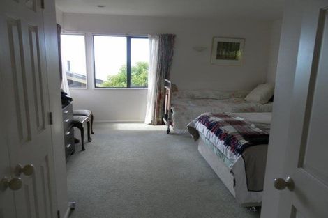 Photo of property in 3b Durness Place, Red Beach, 0932