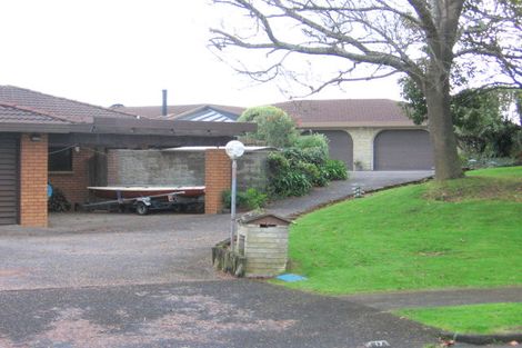 Photo of property in 17 Oleander Point, Farm Cove, Auckland, 2012