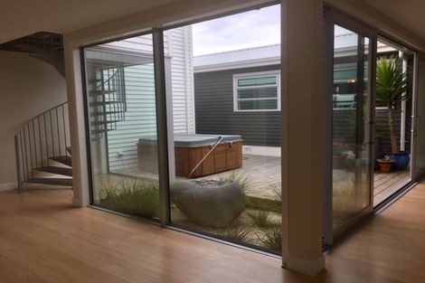 Photo of property in 1220a Papamoa Beach Road, Papamoa Beach, Papamoa, 3118