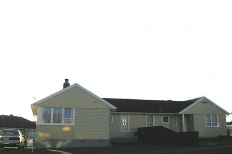 Photo of property in 48a-b Miranda Street, Cannons Creek, Porirua, 5024