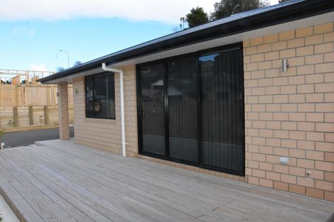 Photo of property in 3 Frederick Place, Whalers Gate, New Plymouth, 4310