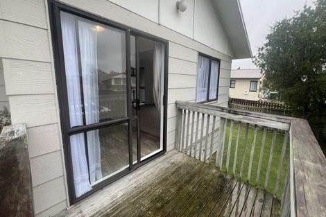 Photo of property in 9 Douglas Street, Levin, 5510
