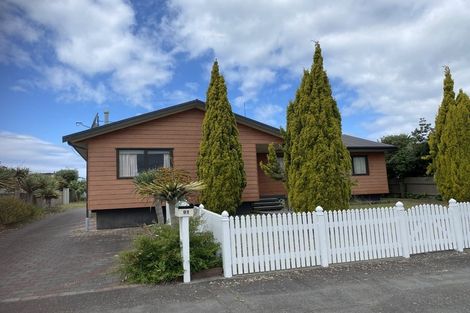 Photo of property in 91 Charles Street, Westshore, Napier, 4110